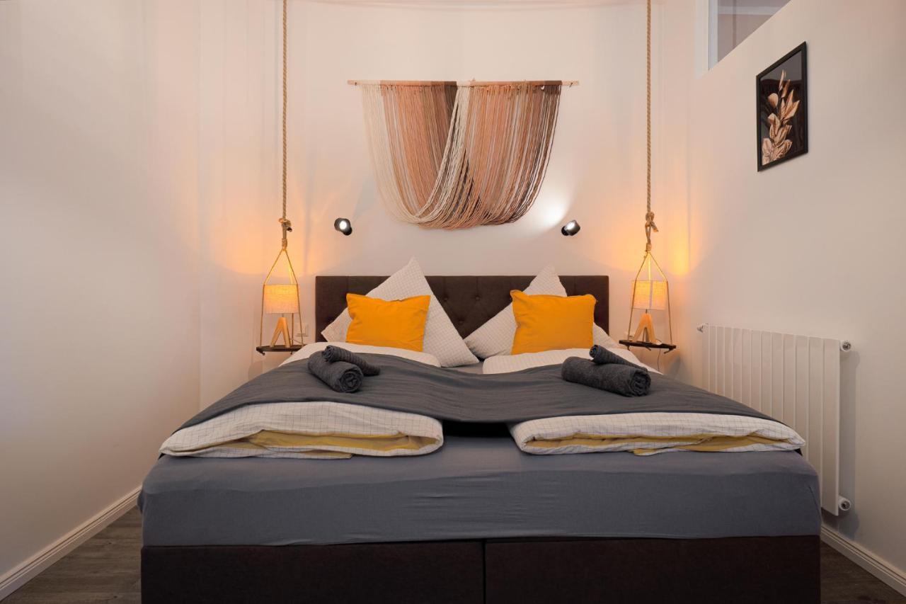 Апартаменты Blue Chili 32 - Stadtwohnung Fuer 3 Modern Zentral Karlshorst Wlan *